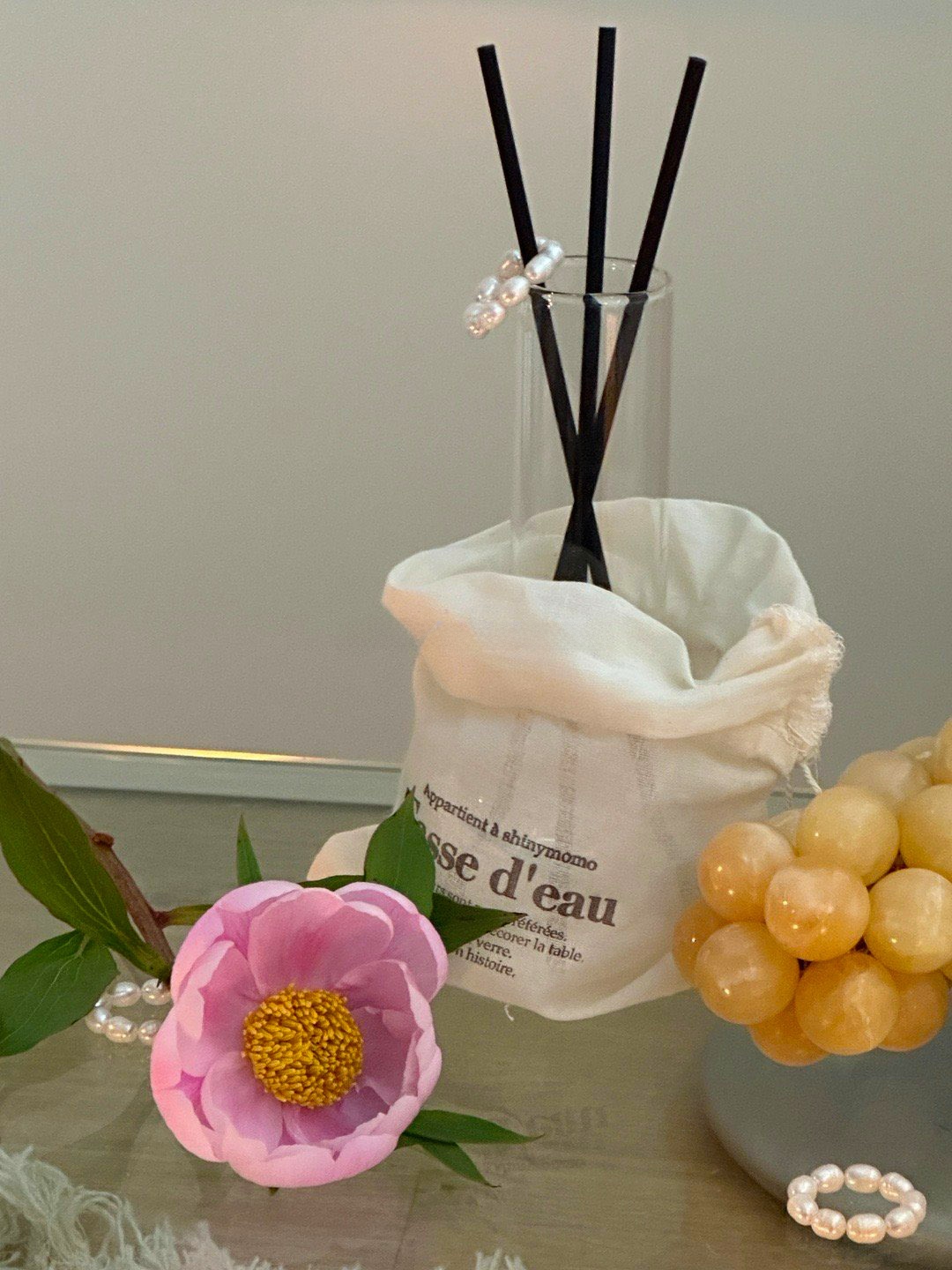 مزهرية زجاجية إبداعية على الطر - مراجعة Home Fragrance In French وسعره